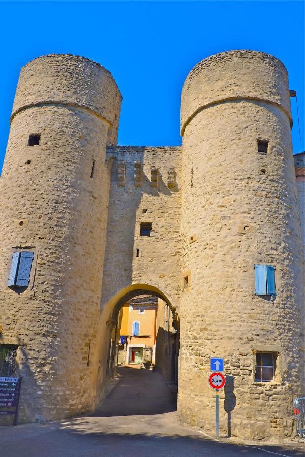 Love In Taulignan Exterior foto